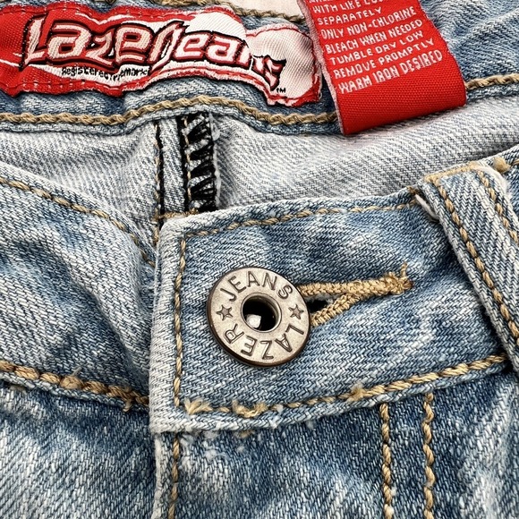 Lazer Jeans Junior Size 9 Distressed Denim Shorts Capri Light Wash Cotton - Picture 10 of 10